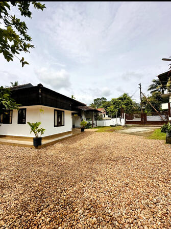 With expansive grounds, a treehouse (erumadam), and green lawns, our outdoor areas are perfect for everything from events to yoga sessions. Nature wraps around you here, in the most peaceful and picturesque way.